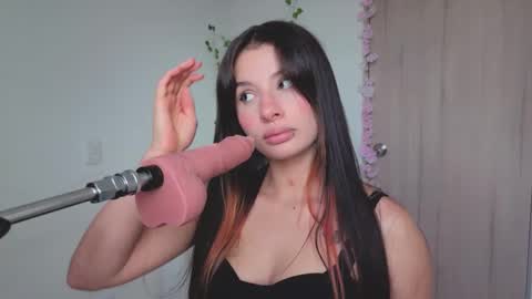 Mia adams  online show from 10.26.25