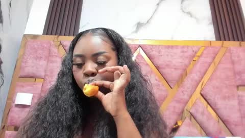 Snapshot of mia_alvares chatting on 04.06.26 Mia online show from 04.06.26