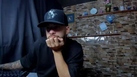 Mia and vincentt model indepent online show from 10.15.25