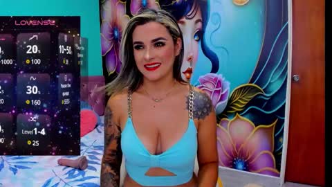 Snapshot of mia_bigtits_17 chatting on 12.26.24 Mia online show from 12.26.24