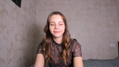 Mia  next stream Thursday 1400 UTC1 Friday 1400 UTC1 online show from 02.06.25