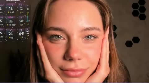 Mia  next stream Thursday 1400 UTC1 Friday 1400 UTC1 online show from 09.09.25