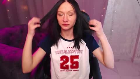 Mia online show from 02.03.26