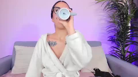 Sarah Luna online show from 07.17.26