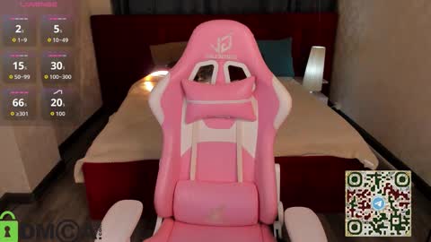 Snapshot of mia_e1fie chatting on 01.19.26 mia_e1fie online show from 01.19.26