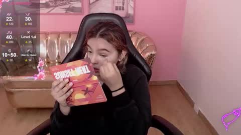 Mia online show from 11.08.25