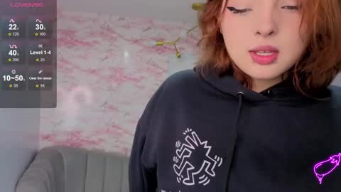 Mia online show from 02.10.26