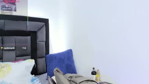 mia fox online show from 01.17.26