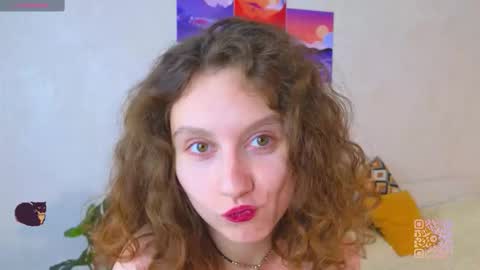 Mia  online show from 10.02.25