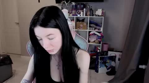 Snapshot of mia_gothh chatting on 02.18.26 MIA HELP ME REACH 100 LIKES online show from 02.18.26