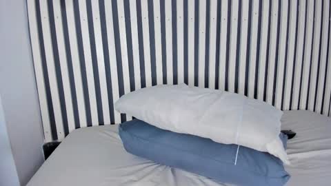 Snapshot of mia_holson chatting on 02.09.25 I am Mia online show from 02.09.25