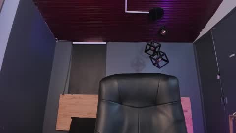 Val  online show from 02.06.25