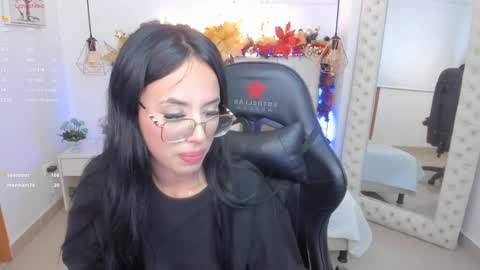    online show from 12.12.24