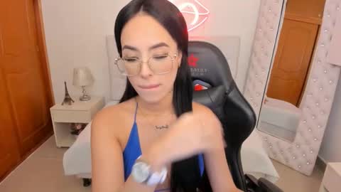    online show from 02.20.25