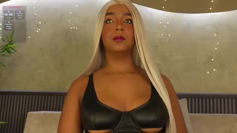 mia_lacy online show from 03.27.26