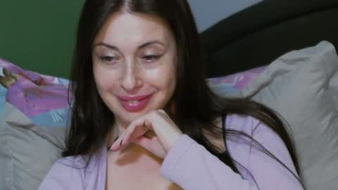 mia_lovi online show from 01.17.25