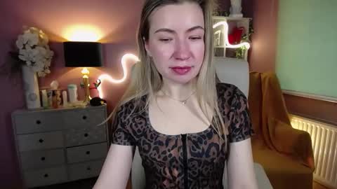 Mia online show from 01.13.25