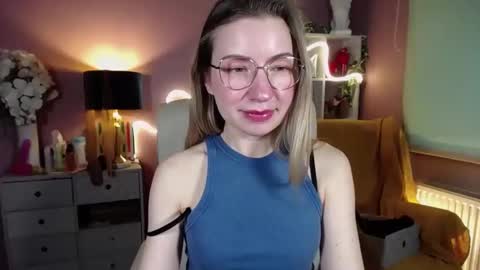 Mia online show from 02.16.25