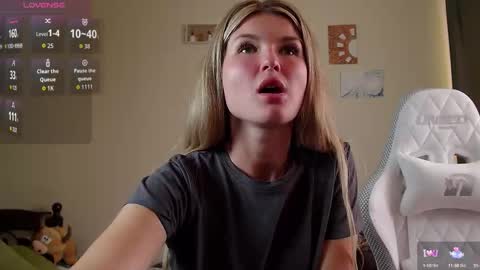   online show from 09.12.25