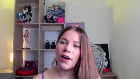 Snapshot of mia_moralez chatting on 07.04.26 MIA online show from 07.04.26