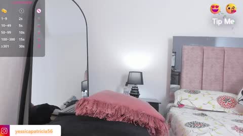 Snapshot of mia_pearls chatting on 12.12.24 mia pearls online show from 12.12.24