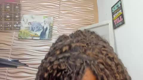 Mariana online show from 03.12.26