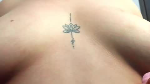 Mia online show from 10.22.25