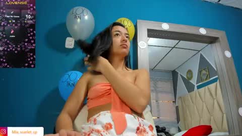 Snapshot of mia_scarlet69 chatting on 05.07.26 MIA HOT online show from 05.07.26