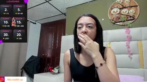 Snapshot of mia_scarlet69 chatting on 06.11.26 MIA HOT online show from 06.11.26