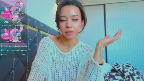 Mia online show from 02.01.25