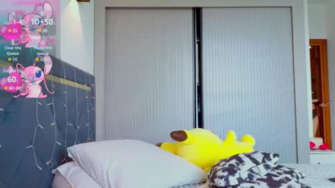 Mia online show from 03.09.25