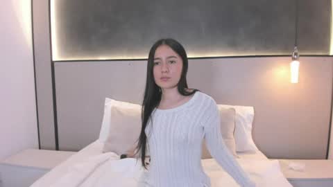 M I A online show from 04.01.26