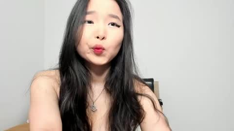 Snapshot of mia_soyun chatting on 04.26.26 Your Soyun online show from 04.26.26