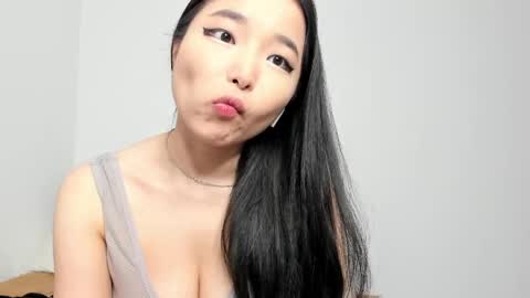 Snapshot of mia_soyun chatting on 05.21.26 Your Soyun online show from 05.21.26