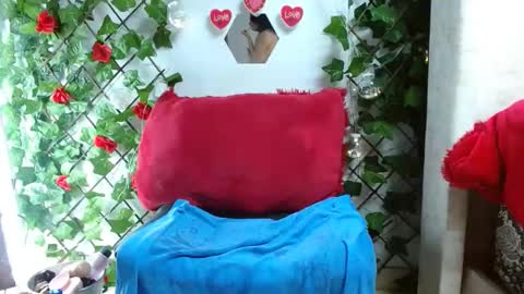 Snapshot of mia_squirt_big chatting on 01.25.25 Mia squirt big INDEPENDENT MODEL...ONLYFANS online show from 01.25.25