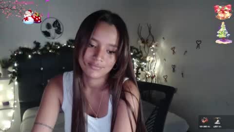mia_sweetdc online show from 12.31.24