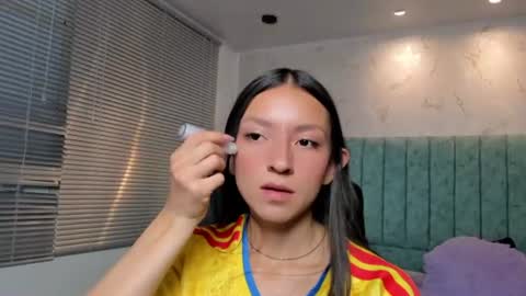 Miaaa online show from 07.08.26