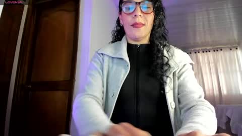 Snapshot of mia_velvet1 chatting on 04.20.26 MIA online show from 04.20.26