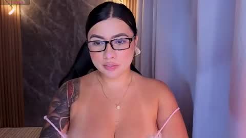 Snapshot of mia_velvet65 chatting on 07.22.26 mia_velvet65 online show from 07.22.26