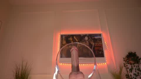 VixenMia online show from 01.23.25