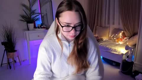 VixenMia online show from 02.27.25