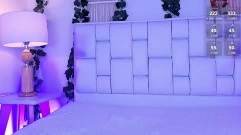 Mia online show from 04.18.26