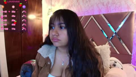 Snapshot of miaa_smiith1 chatting on 02.08.25 miaa_smiith1 online show from 02.08.25