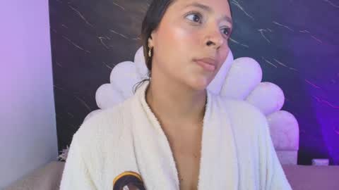 Snapshot of miaabrown__ chatting on 05.31.26 Mia online show from 05.31.26