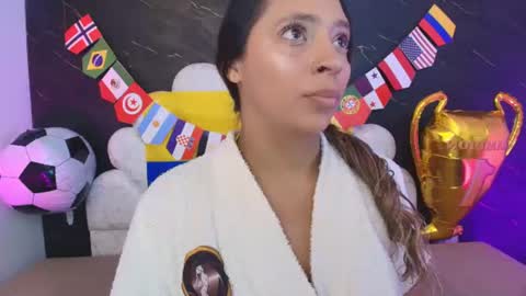 Snapshot of miaabrown__ chatting on 06.27.26 Mia online show from 06.27.26