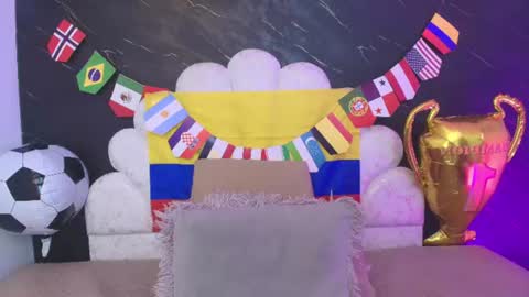 Snapshot of miaabrown__ chatting on 07.03.26 Mia online show from 07.03.26
