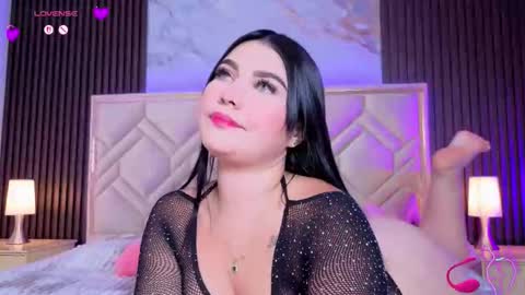 Miaa Farrel online show from 03.25.26