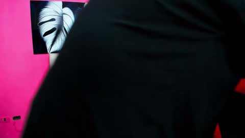 Mia - Teylor online show from 12.20.25