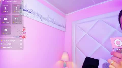 Alexandra online show from 04.15.26