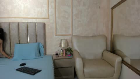 Miaasummer online show from 02.16.26